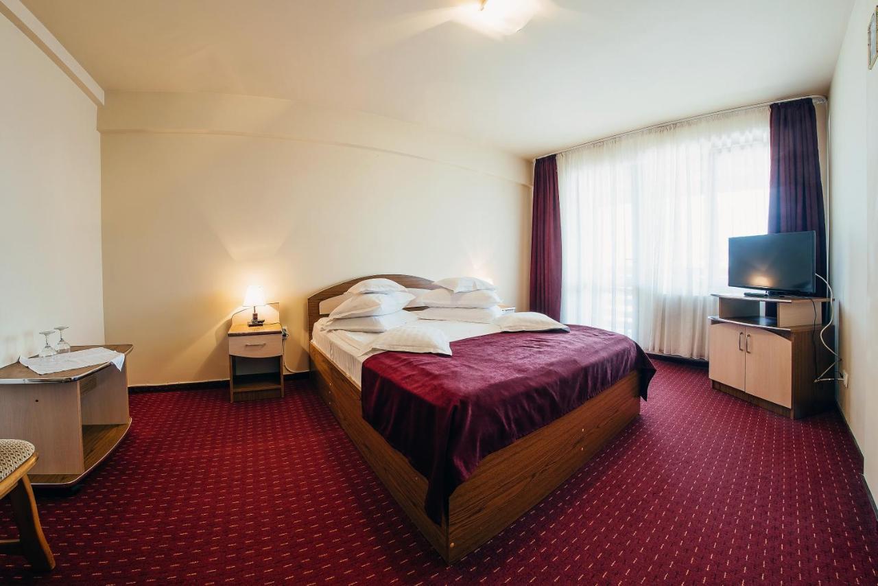 Casa Rubin Hotel Gura Humorului Buitenkant foto