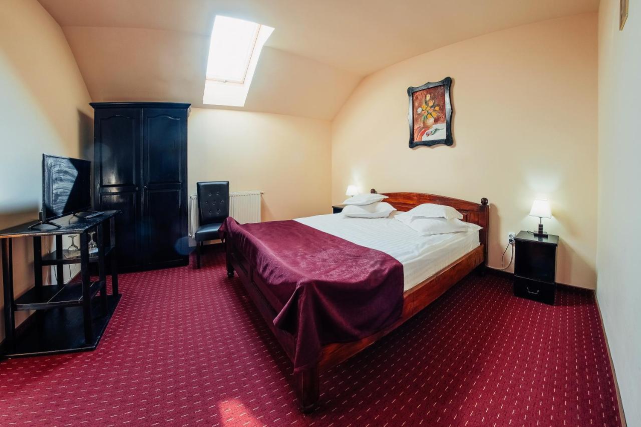 Casa Rubin Hotel Gura Humorului Buitenkant foto