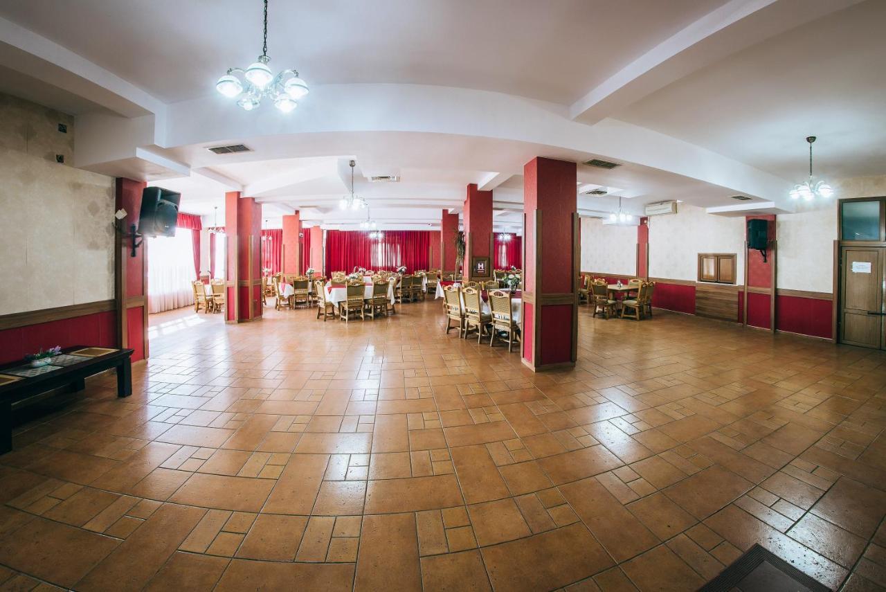 Casa Rubin Hotel Gura Humorului Buitenkant foto
