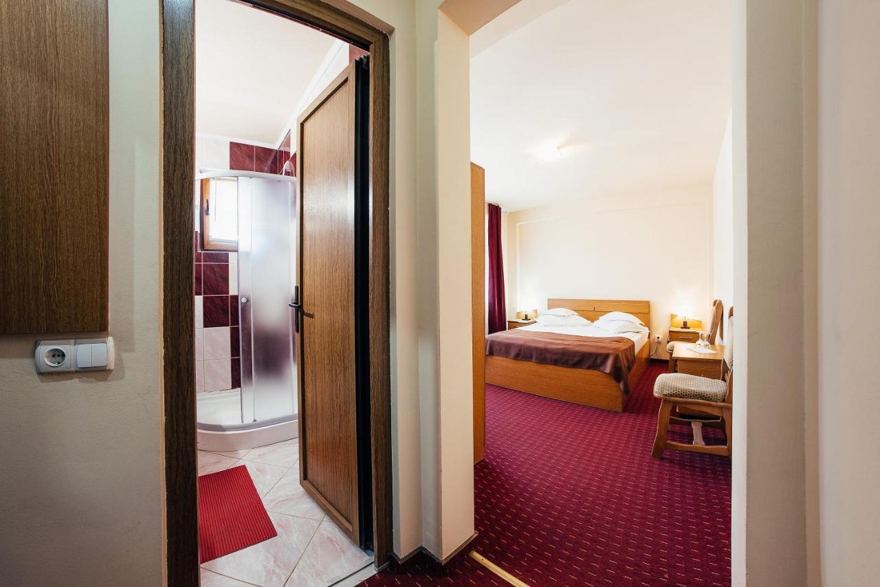 Casa Rubin Hotel Gura Humorului Buitenkant foto