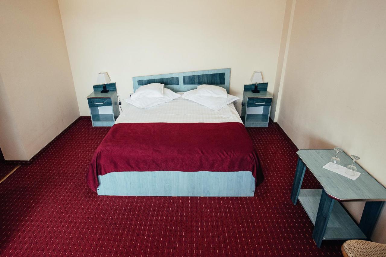 Casa Rubin Hotel Gura Humorului Buitenkant foto