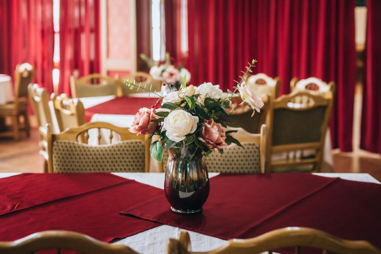 Casa Rubin Hotel Gura Humorului Buitenkant foto